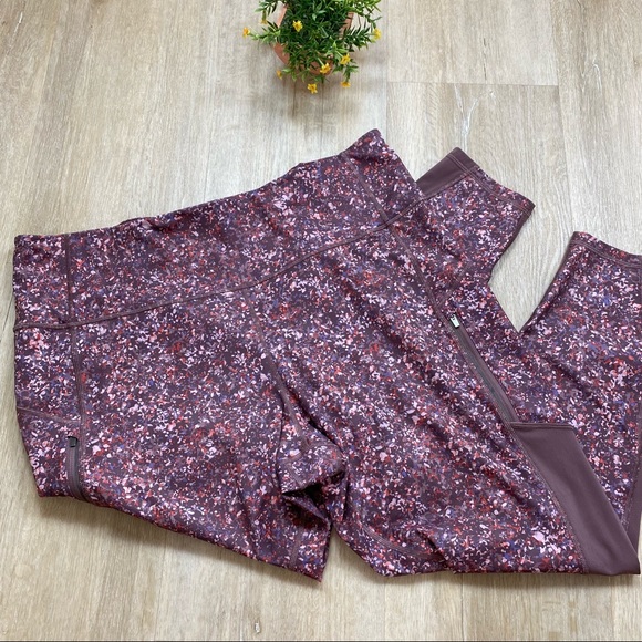 Athleta Rainier Printed Mesh Tight in Sandstone Smoked Almond Brown Multi - Picture 7 of 10